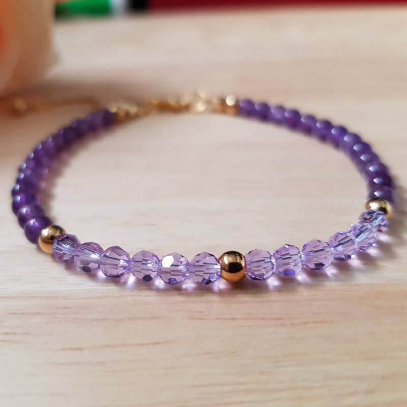 Bracelet Extensible Serti De Petites Perles De Couleur Violet Et Dor